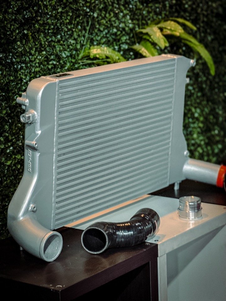 Intercooler Do88 2.0 TFSI importat per Importworks Andorra